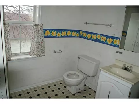 124 S 7th St, Mcloud, OK 74851 photo 15