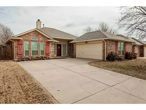 520 Old Bugle Rd, Edmond, OK 73003 photo 1