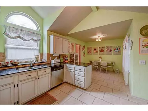 520 Old Bugle Rd, Edmond, OK 73003 photo 8
