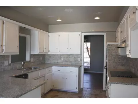 3608 Lea Ct, Edmond, OK 73013 photo 3