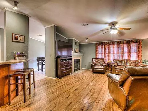 14000 Amanda Dr, Mcloud, OK 74851 photo 4