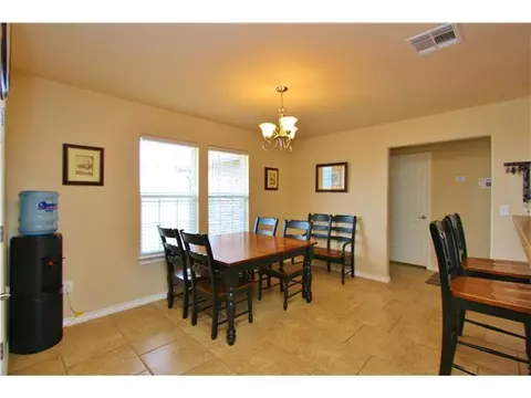 1325 Abraham Dr, Tuttle, OK 73089 photo 3