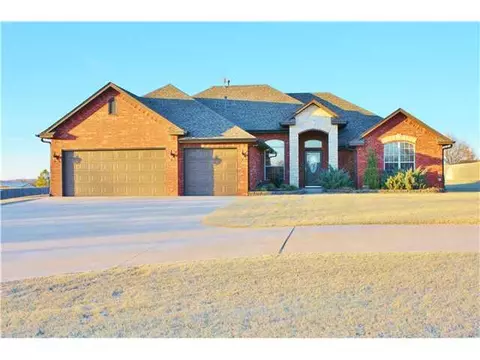 4011 Stardust Ln, Tuttle, OK 73089 photo 1