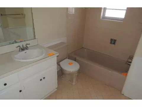 3817 N Eagle Ln, Bethany, OK 73008 photo 8