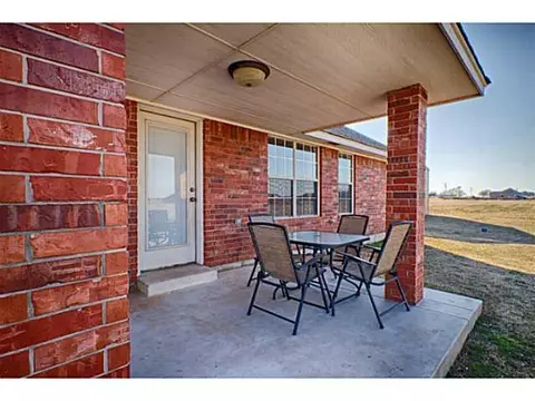 2024 E Rock Creek Rd, Tuttle, OK 73089 photo 19