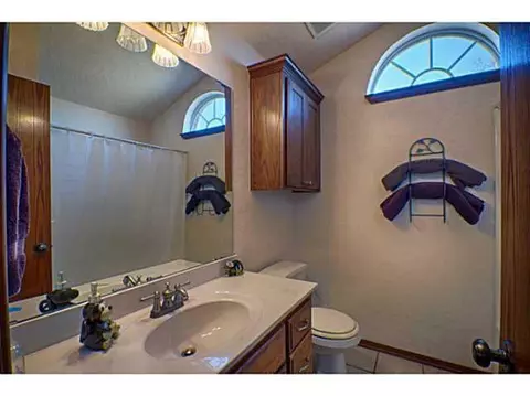 2024 E Rock Creek Rd, Tuttle, OK 73089 photo 16