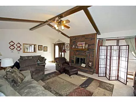 16700 Santa Fe Dr, Choctaw, OK 73020 photo 3