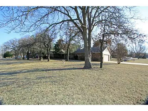 16700 Santa Fe Dr, Choctaw, OK 73020 photo 2