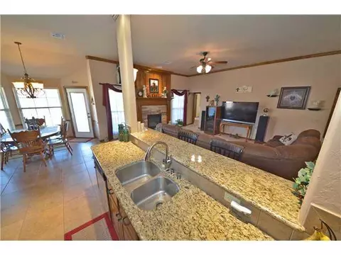 3308 Marilyn Dr, Moore, OK 73160 photo 8