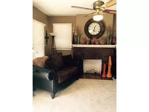 410 E Washington Ave, Guthrie, OK 73044 photo 4