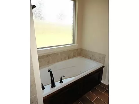 302 Hillside Dr, Harrah, OK 73045 photo 12