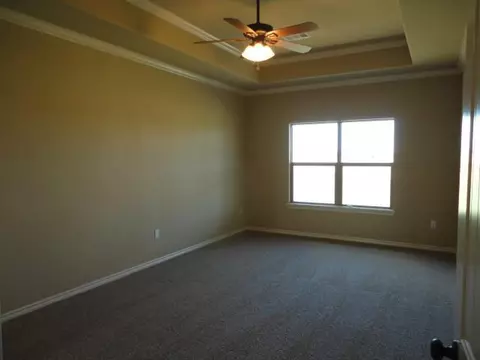 302 Hillside Dr, Harrah, OK 73045 photo 9
