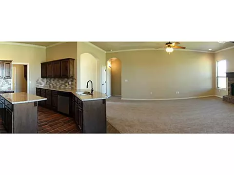 302 Hillside Dr, Harrah, OK 73045 photo 3