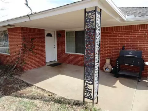 501 West Dr, Tuttle, OK 73089 photo 19