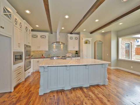 2716 Rustic Rd, Edmond, OK 73034 photo 4