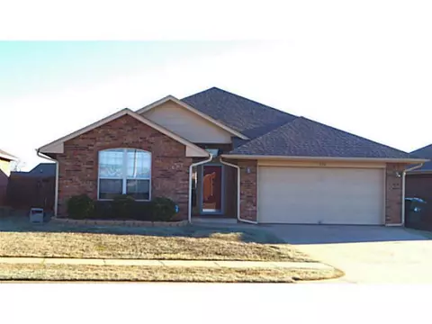 716 Shadowlake Rd, Norman, OK 73071 photo 1