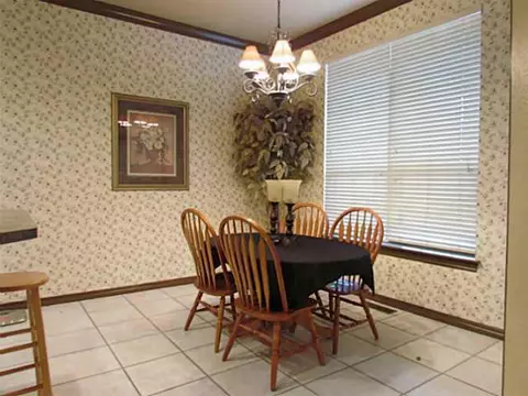 840 Oaklawn Dr, Tuttle, OK 73089 photo 8