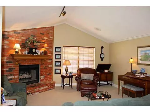 2123 Saddleback Blvd, Norman, OK 73072 photo 4