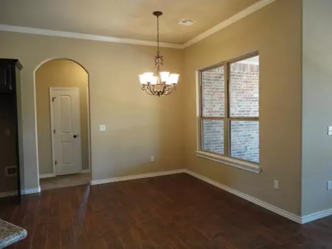307 Hillside Dr, Harrah, OK 73045 photo 5