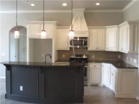 1416 Atalon Dr, Moore, OK 73160 photo 3