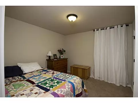 700 Apple Tree Ln, Moore, OK 73160 photo 14