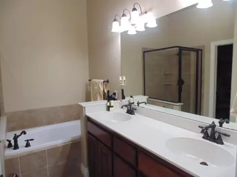 1013 Bryan Dr, Moore, OK 73160 photo 13
