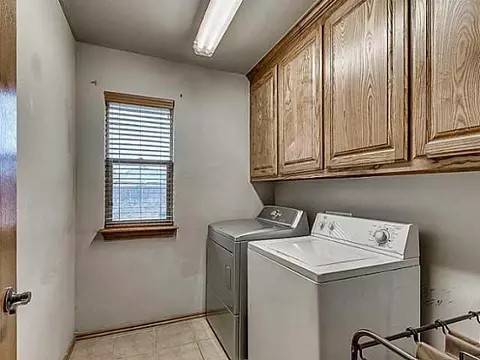 2401 Cr 1196, Tuttle, OK 73089 photo 14