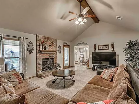 2401 Cr 1196, Tuttle, OK 73089 photo 3