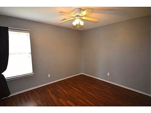 4232 Manhattan Dr, Moore, OK 73160 photo 16