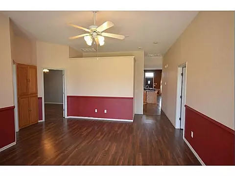 4232 Manhattan Dr, Moore, OK 73160 photo 10