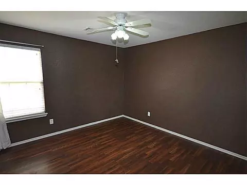 4232 Manhattan Dr, Moore, OK 73160 photo 14