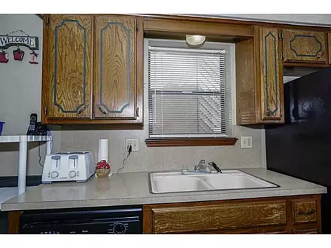 312 Robbin Cir, Noble, OK 73068 photo 9