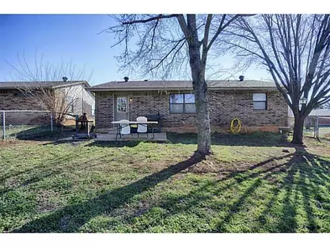 312 Robbin Cir, Noble, OK 73068 photo 17