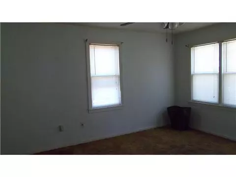 1908 S 7th, Chickasha, OK 73018 photo 10