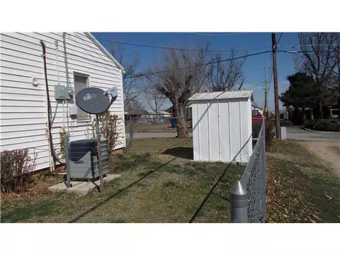 1908 S 7th, Chickasha, OK 73018 photo 11