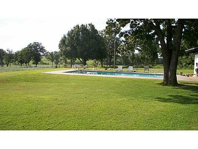 18306 Walker Rd, Mcloud, OK 74851 photo 6