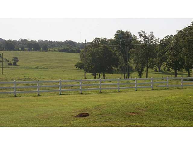 18306 Walker Rd, Mcloud, OK 74851 photo 15