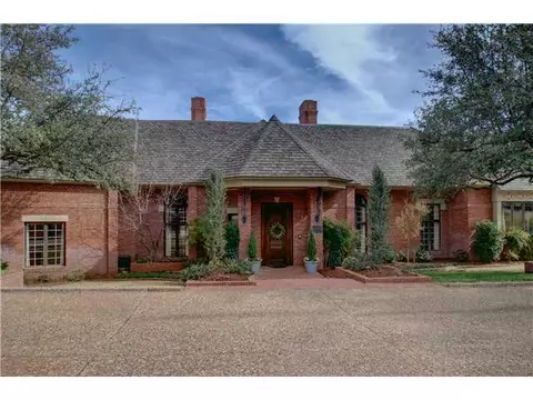 12710 Oakdale View Dr, Edmond, OK 73013 photo 1