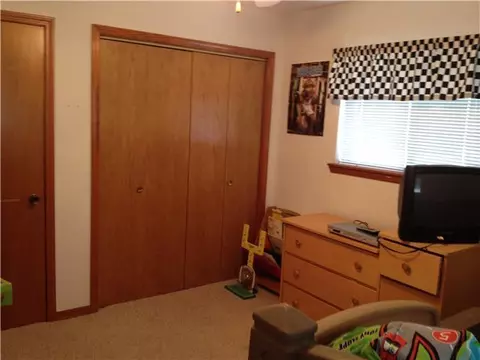 1133 Elmhurst St, Moore, OK 73160 photo 4