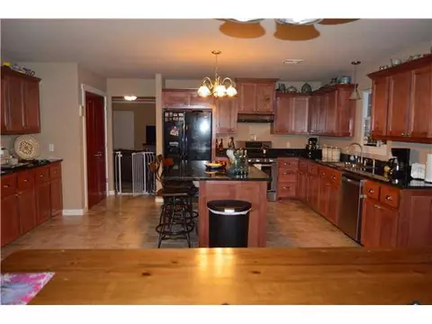 17407 Sandy Hill Ln, Mcloud, OK 74851 photo 4