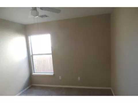 1805 Eagle Dr, Moore, OK 73160 photo 5