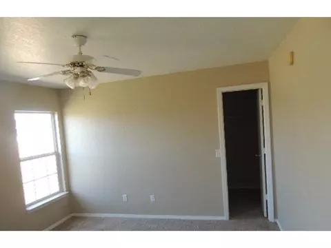 1805 Eagle Dr, Moore, OK 73160 photo 7