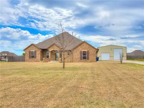 4600 Shoreside Dr, Tuttle, OK 73089 photo 1