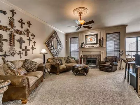 4600 Shoreside Dr, Tuttle, OK 73089 photo 4