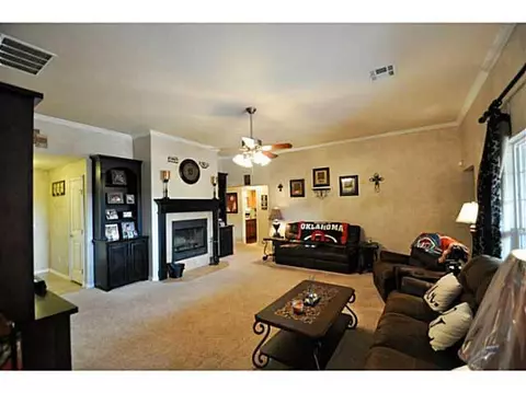 3016 Bridge Rd, Tuttle, OK 73089 photo 4