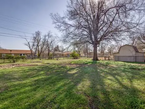 122 E Ridge Rd, Norman, OK 73069 photo 17