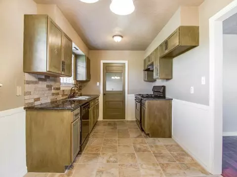 122 E Ridge Rd, Norman, OK 73069 photo 4