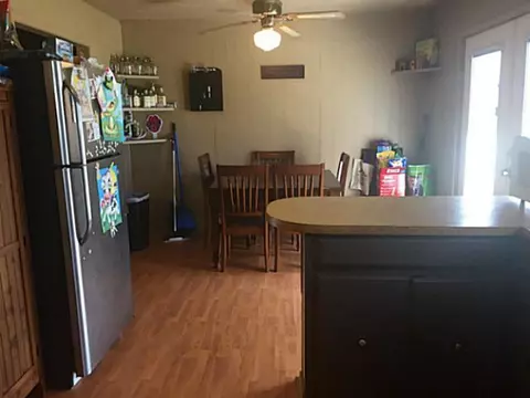 211 E 5th St, Davenport, OK 74026 photo 8
