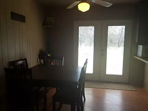211 E 5th St, Davenport, OK 74026 photo 5