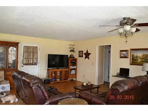 31408 Parkwood Rd, Mcloud, OK 74851 photo 3